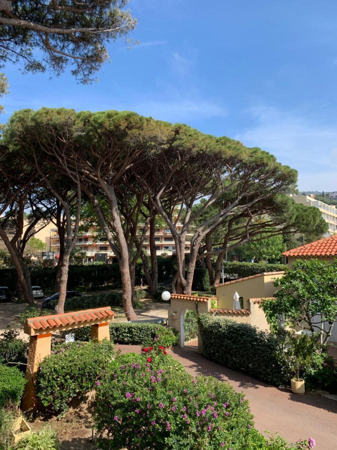 Hotel Beau Rivage لو لا فاندو المظهر الخارجي الصورة